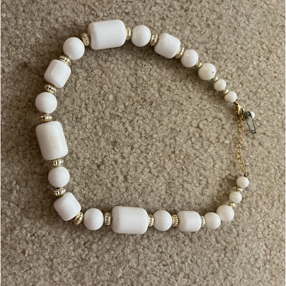 Vintage white and gold beaded necklace.